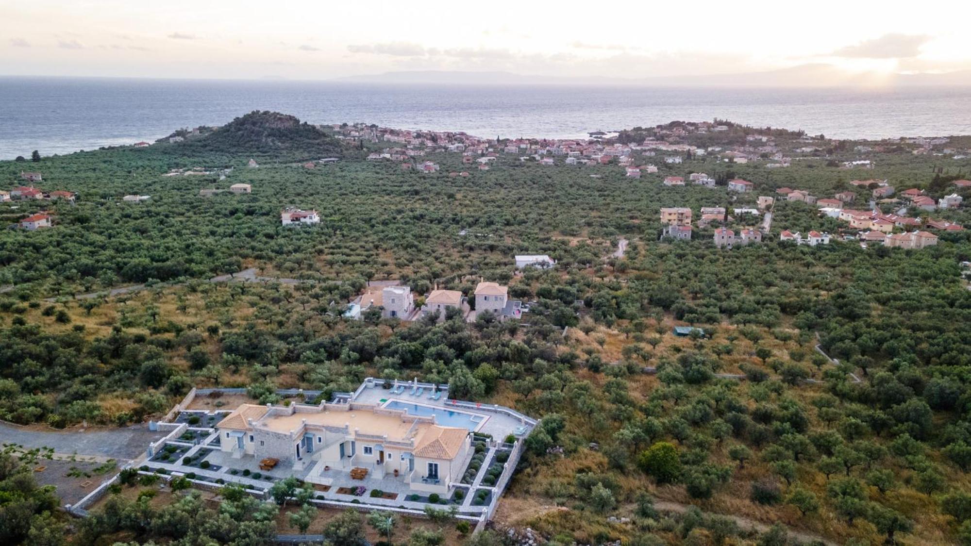 Sundy Maria Apartments Stoupa Exterior photo