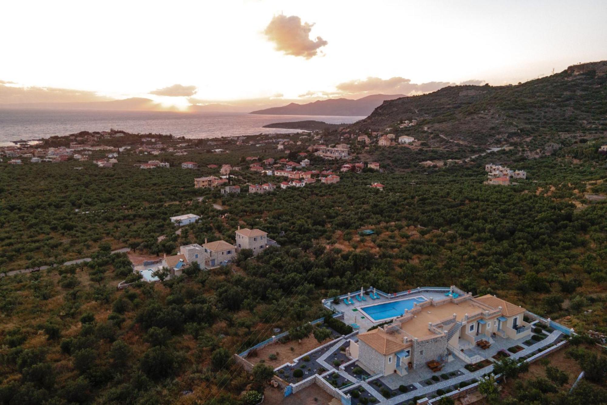 Sundy Maria Apartments Stoupa Exterior photo